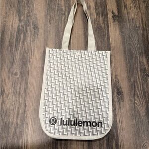 lululemon Gray Tote Shopping Bag